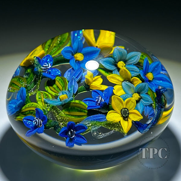 Colin Richardson 2022 Glass Art Paperweight Flamework Floral Bouquet